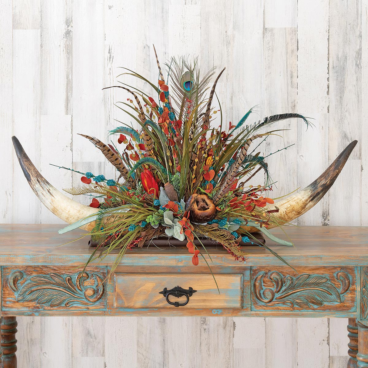 Boone Double Horn Centerpiece
