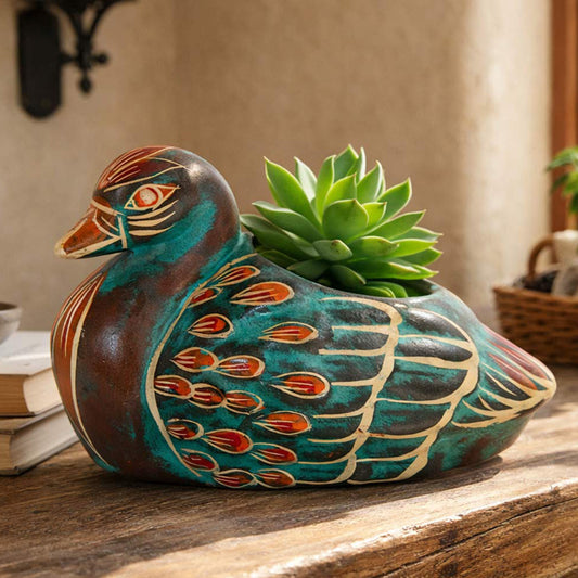 Veracruz Clay Swan Planter