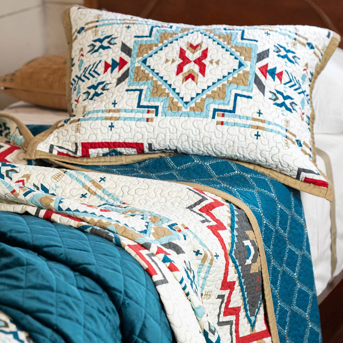 Jiminez Quilt Bed Set - Queen - OUT OF STOCK UNTIL 09/02/2026