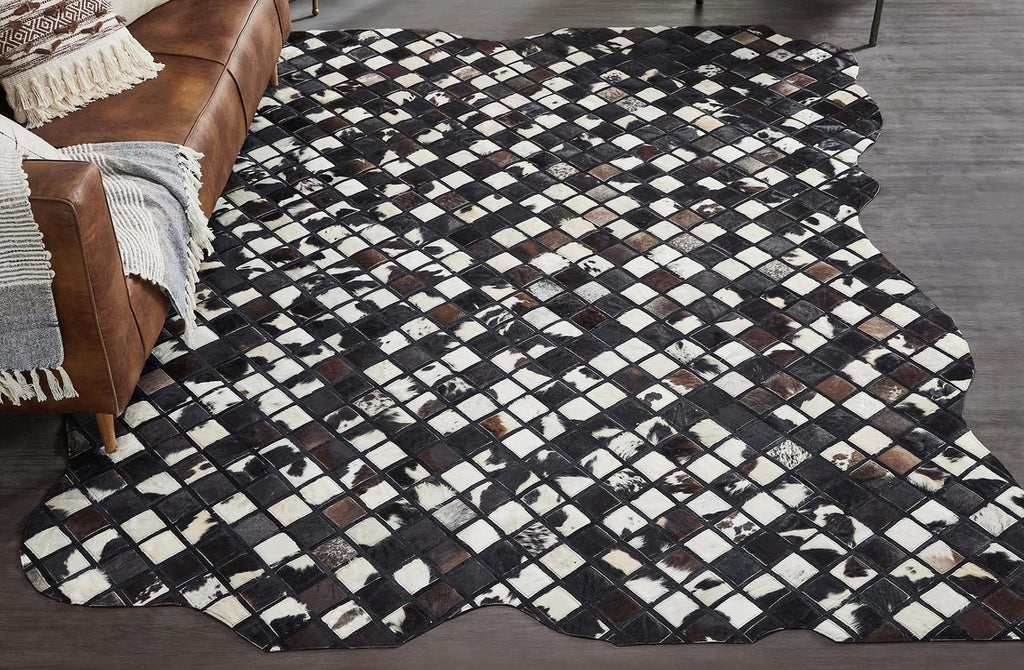 Cowhide Mosaic Rug - Black - 7 x 10