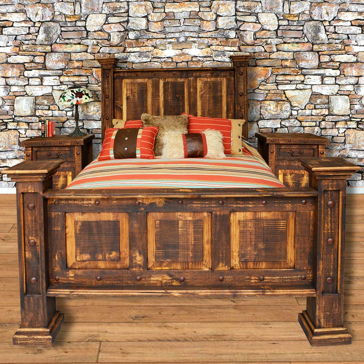 Rough Cut Pine Bed - Queen