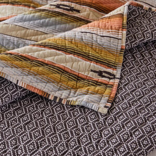 Mesa Sunrise Quilt Bedding Collection