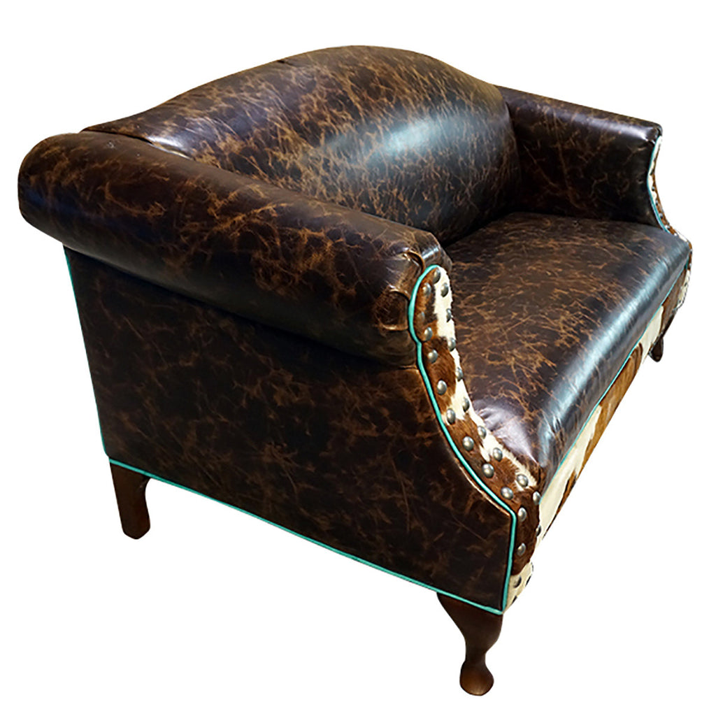Ruiz Settee