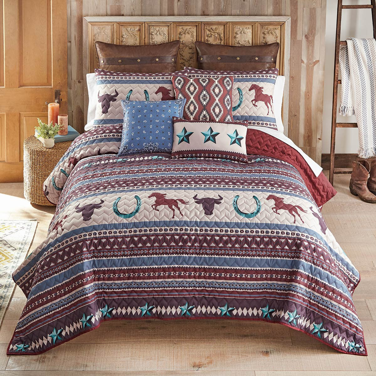 Western Trails Quilt Bedding Collection