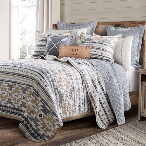 Diamond Haze Bedding Collection