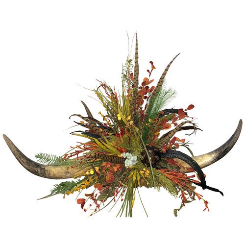 Adaline Three Horn Centerpiece