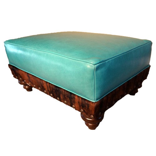 Laredo II Medium Ottoman