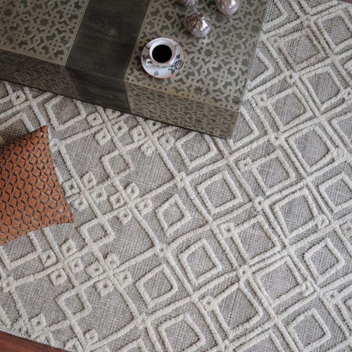 Gray & Ivory Ironwork Rug - 9 x 12