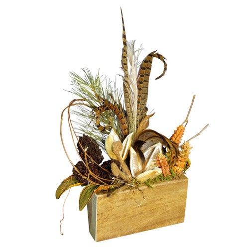 Sugar Mold with Pod and Feather Arrangement