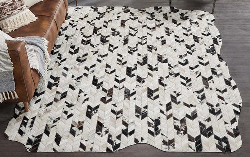 Cowhide Mosaic Chevron Rugs - White/Black