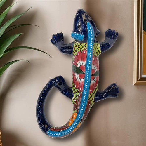 Red Flower Lizard Wall Art