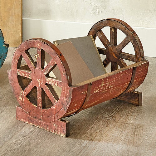 Western Wagon Wheel Red Planter