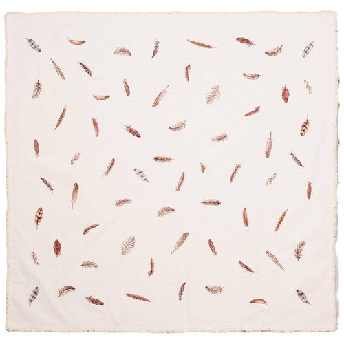 Tacoma Feathers Table Topper