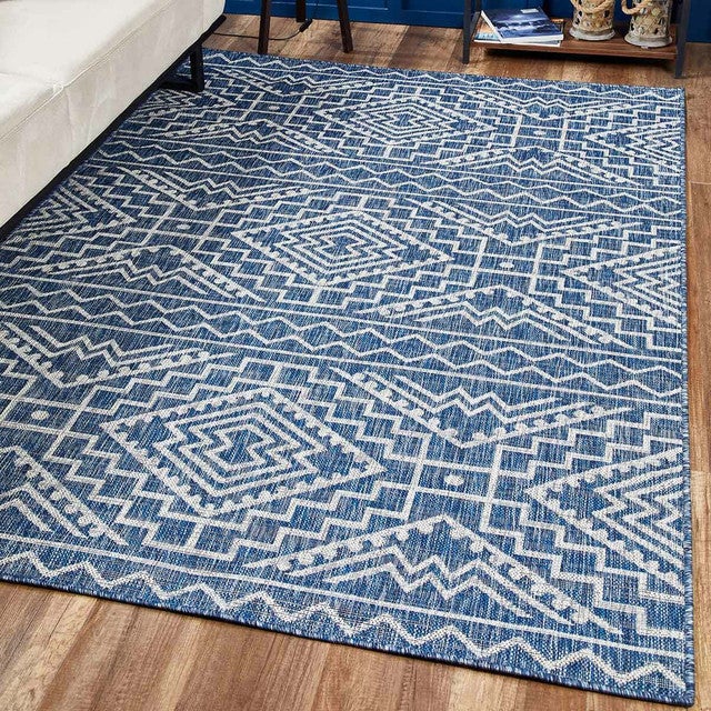Chandler Blue Indoor/Outdoor Rug - 8 x 11
