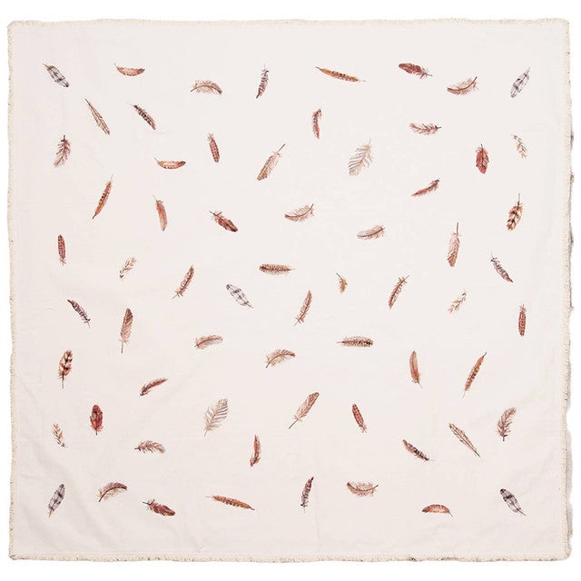 Tacoma Feathers Table Topper
